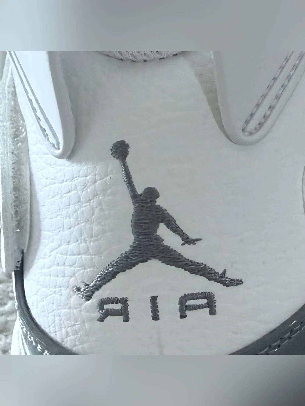 Brand New! Nike Air Jordan 6 rings White and Grey men’s sneakers